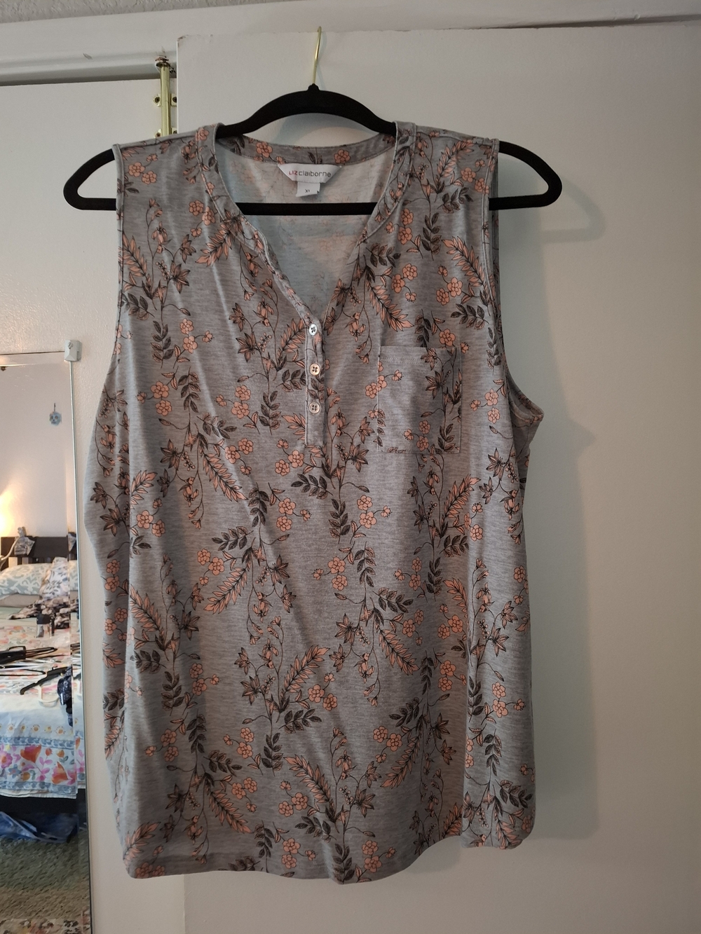 Liz Claiborne Gray Tank with Coral Floral Print